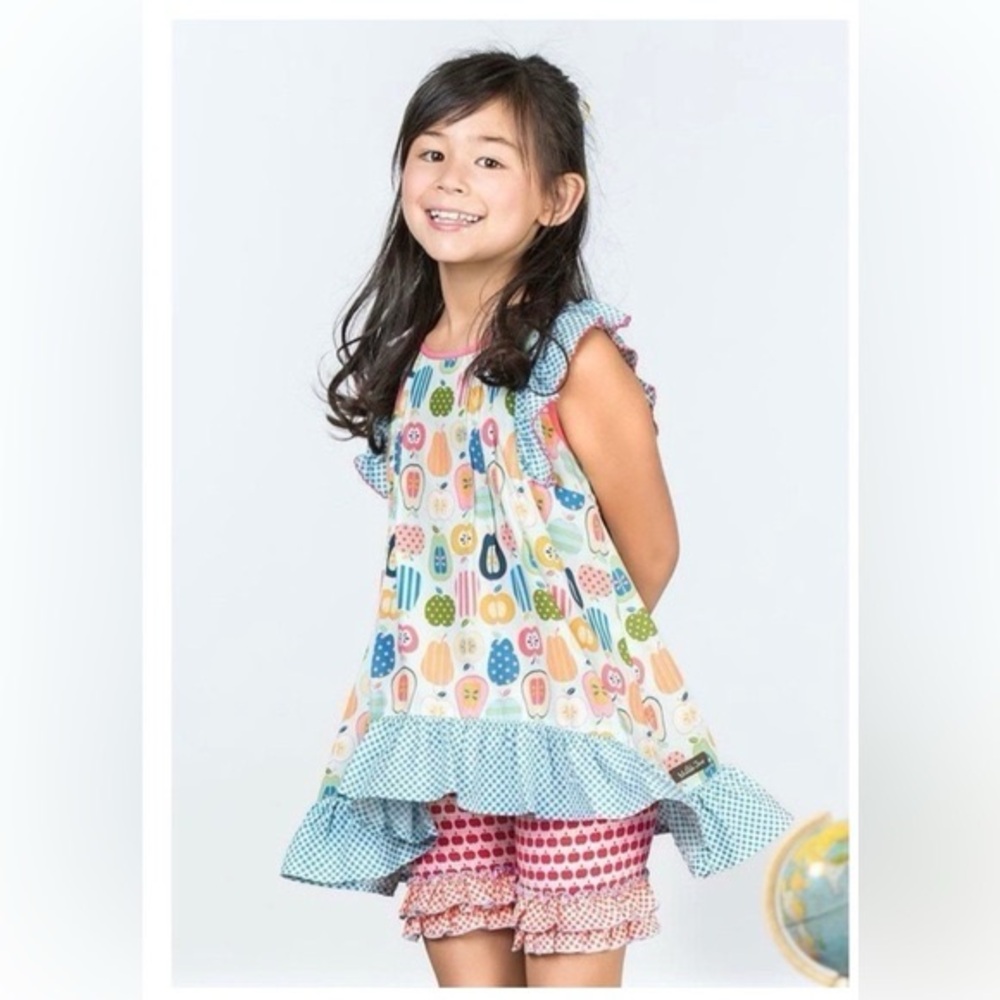 Matilda Jane Colorful Fruit Print top with Ruffle Sleeves size 8